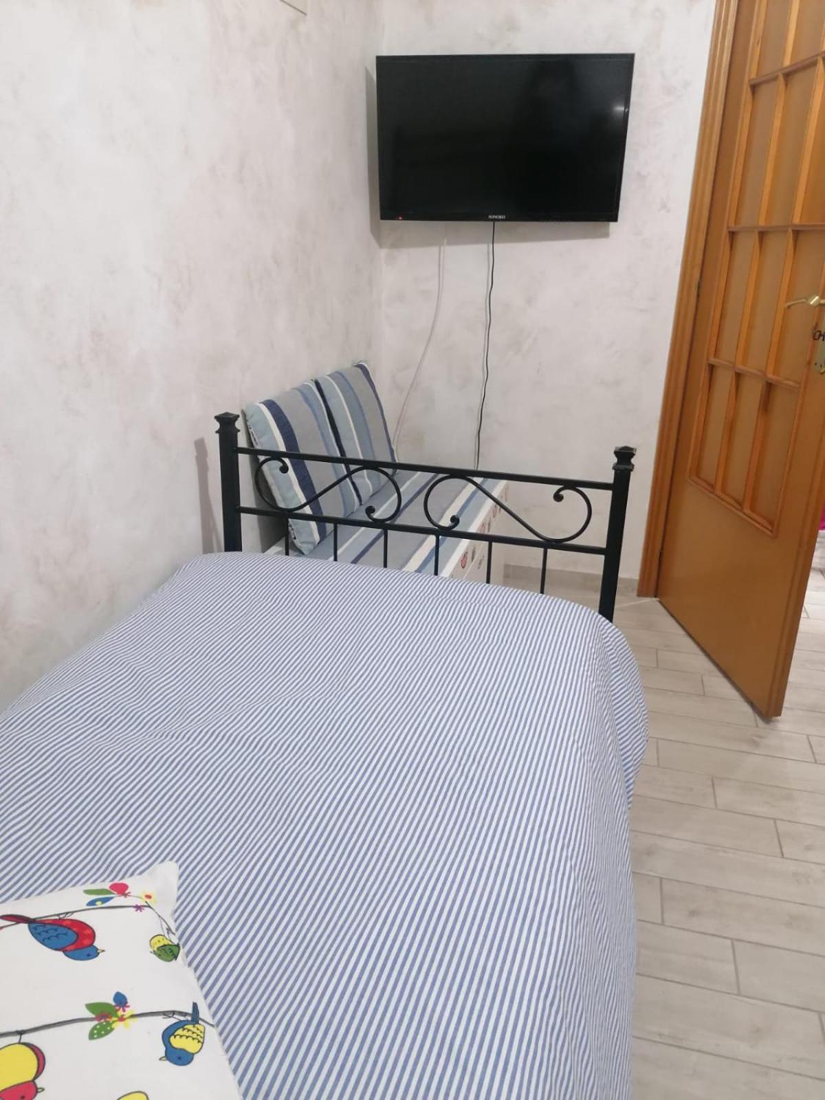 Casa Vacanza Sweet Home Giardini Naxos Cameră foto