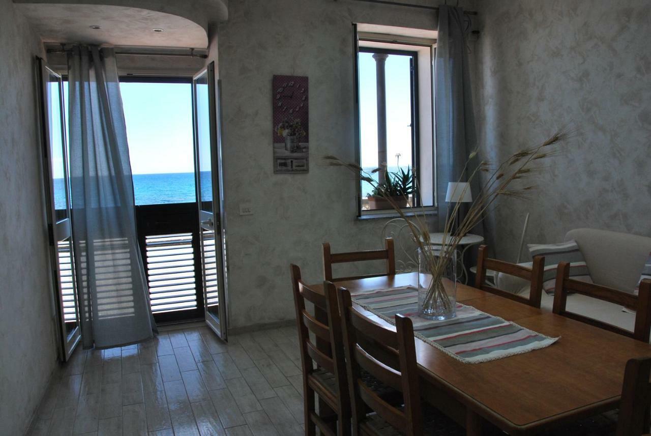 Casa Vacanza Sweet Home Giardini Naxos Exterior foto